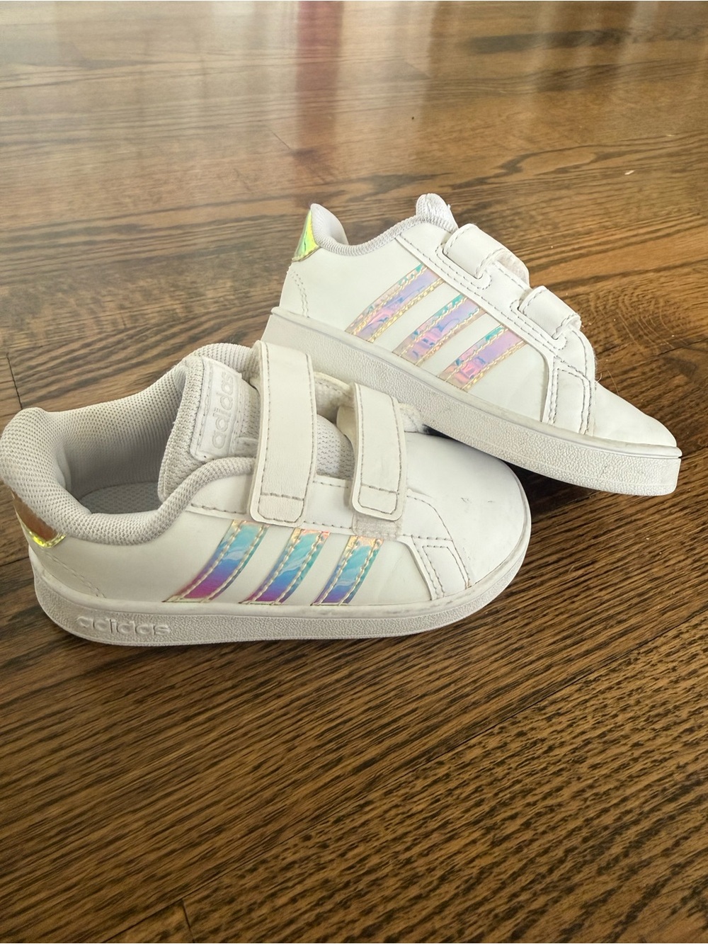 adidas White Kids Sneakers with Iridescent Stripes